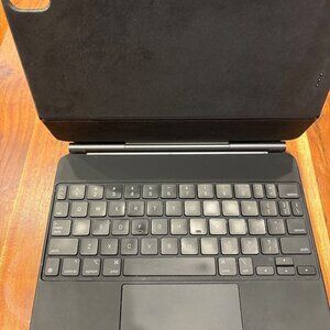 Apple Magic Keyboard for iPad Air (4th Gen) Pro (1st, 2nd and 3rd Generation)